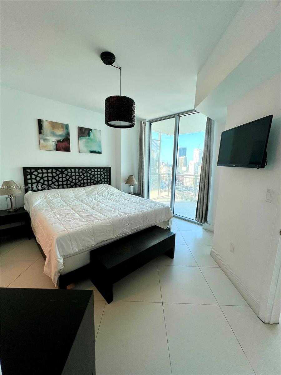 Small Image of 350 SOUTH MIAMI AVE #2303, Miami Number 12