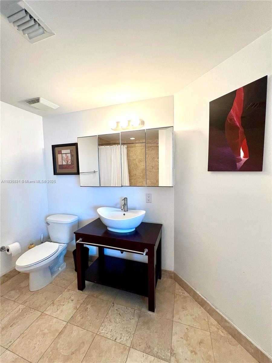 Small Image of 350 SOUTH MIAMI AVE #2303, Miami Number 14