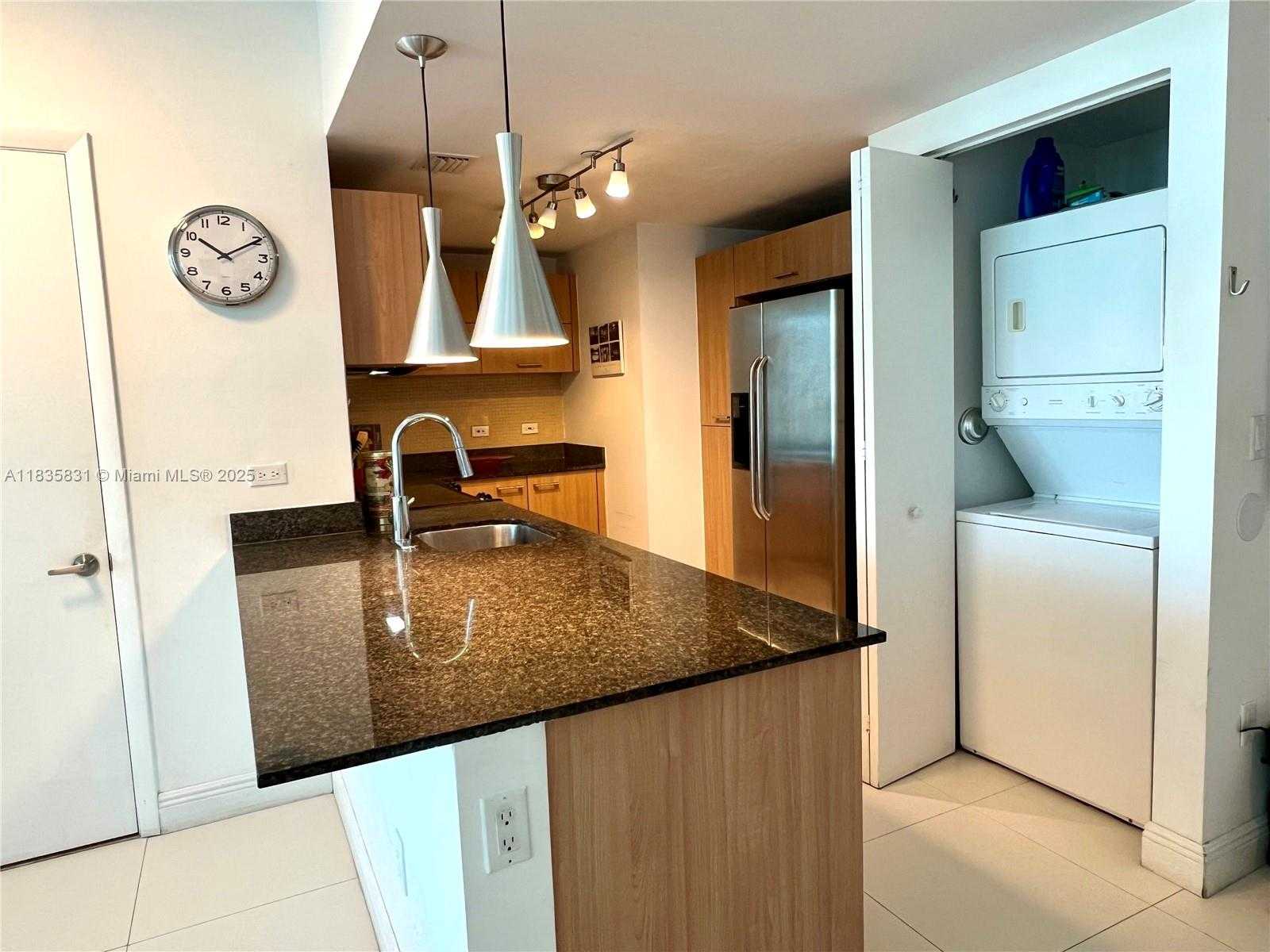 Small Image of 350 SOUTH MIAMI AVE #2303, Miami Number 15