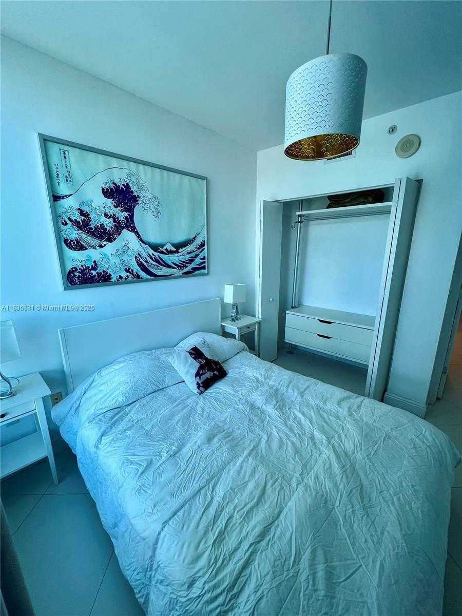 Small Image of 350 SOUTH MIAMI AVE #2303, Miami Number 17