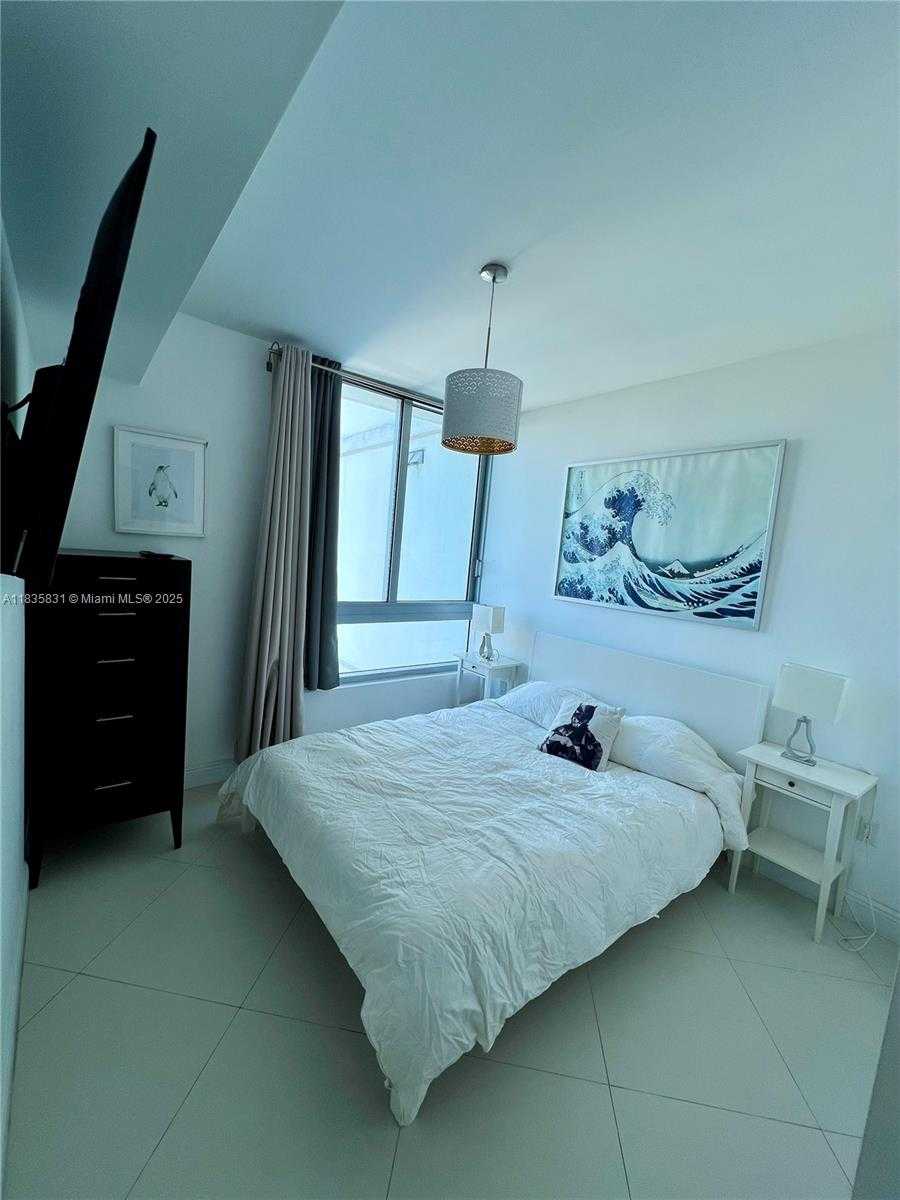 Small Image of 350 SOUTH MIAMI AVE #2303, Miami Number 19