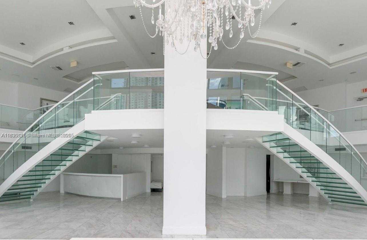 Small Image of 350 SOUTH MIAMI AVE #2303, Miami Number 43