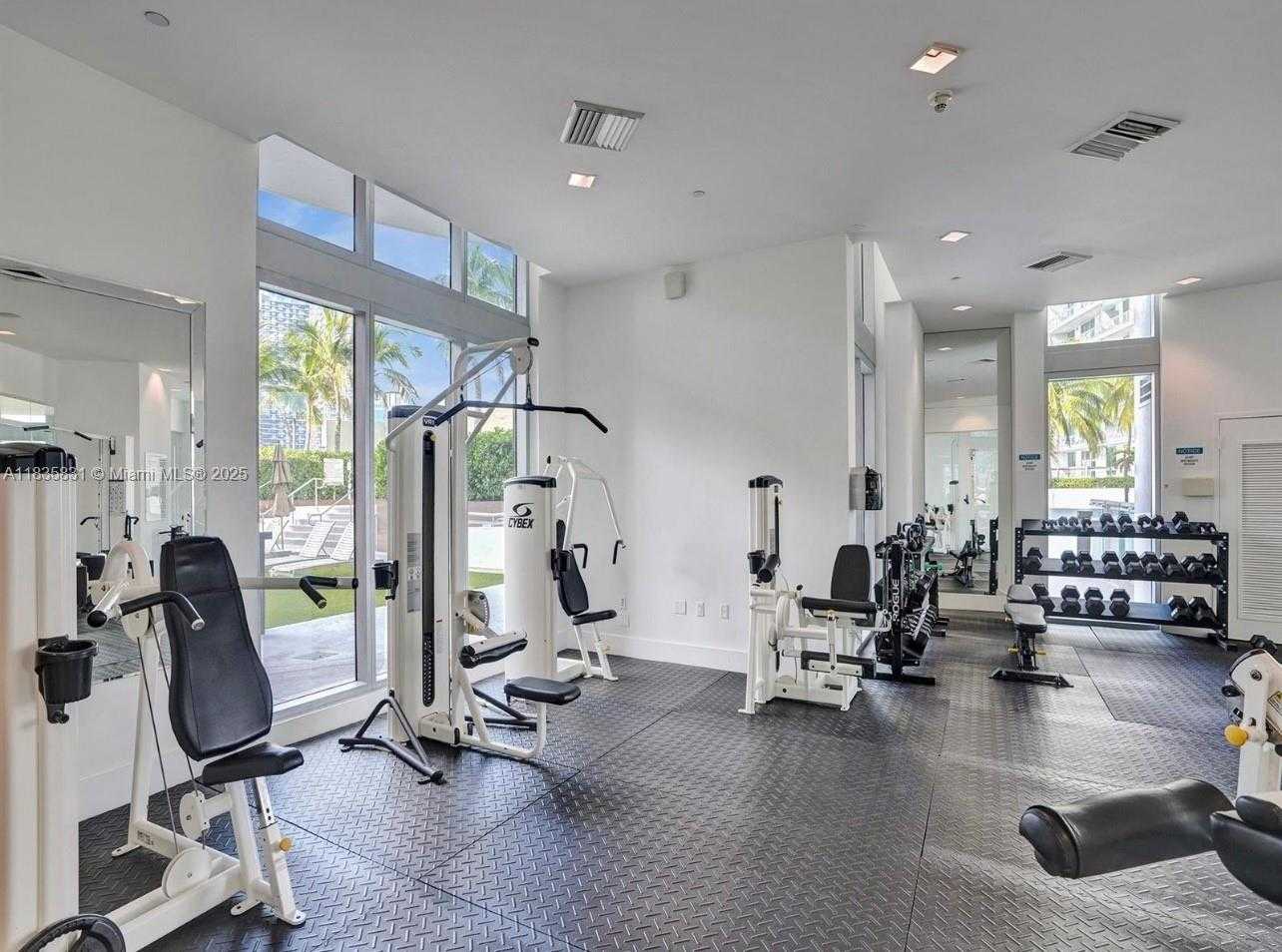 Small Image of 350 SOUTH MIAMI AVE #2303, Miami Number 45