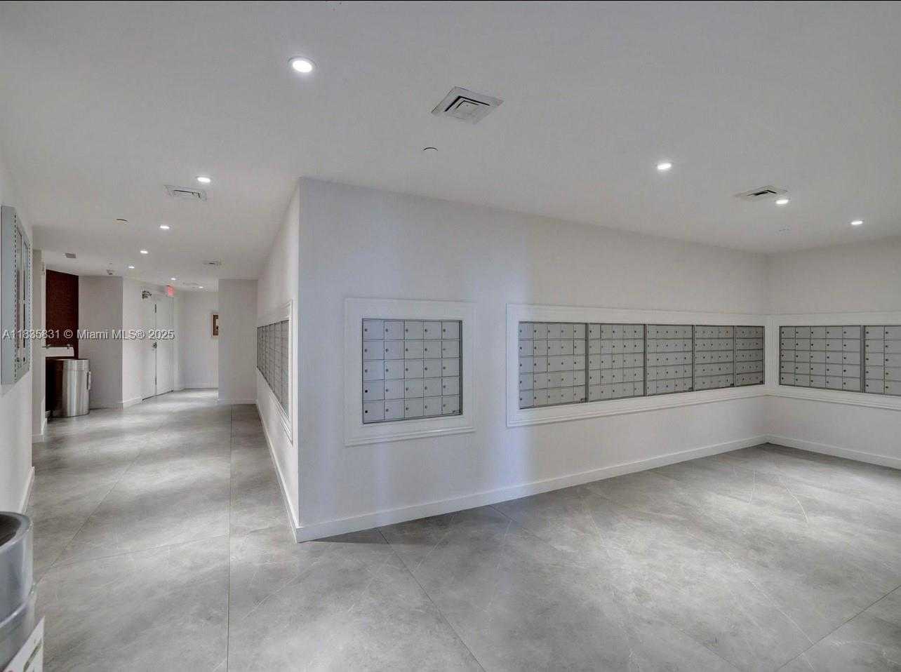 Small Image of 350 SOUTH MIAMI AVE #2303, Miami Number 56