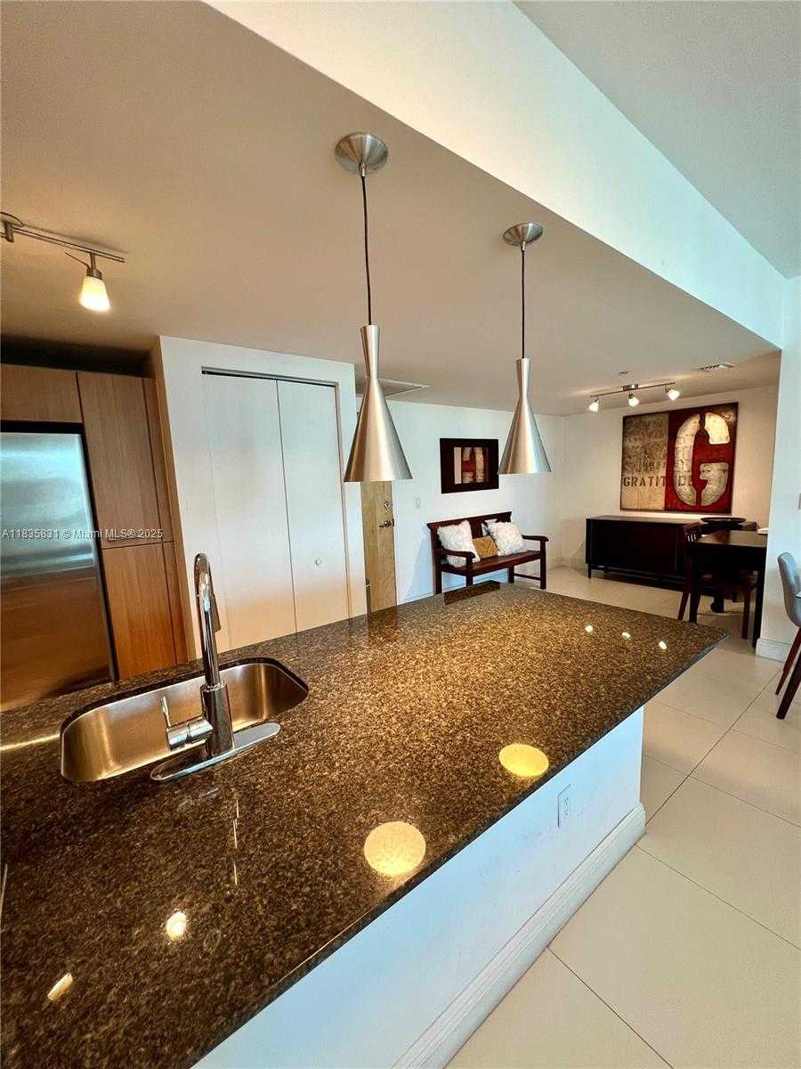 Small Image of 350 SOUTH MIAMI AVE #2303, Miami Number 8