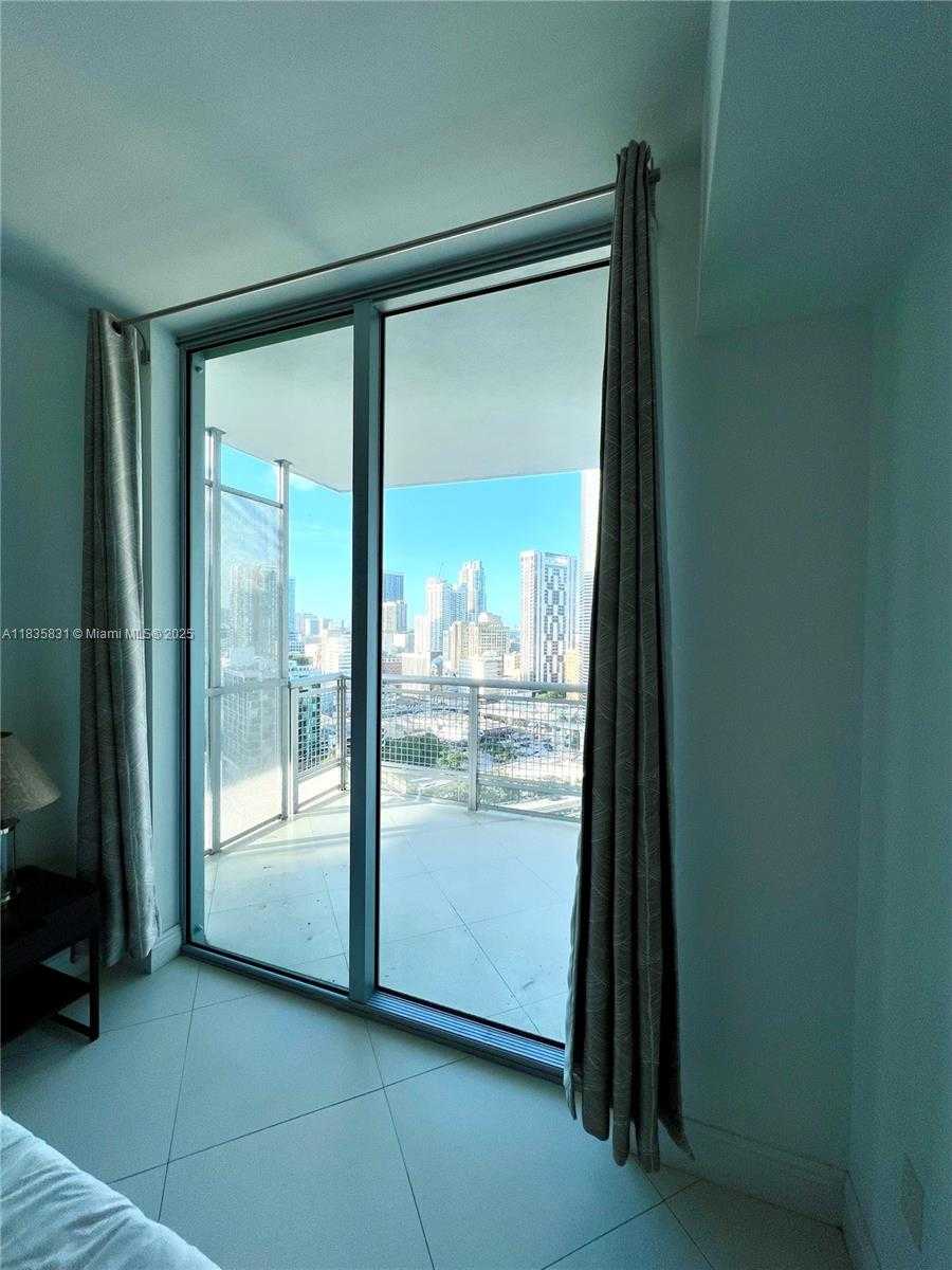 Small Image of 350 SOUTH MIAMI AVE #2303, Miami Number 9