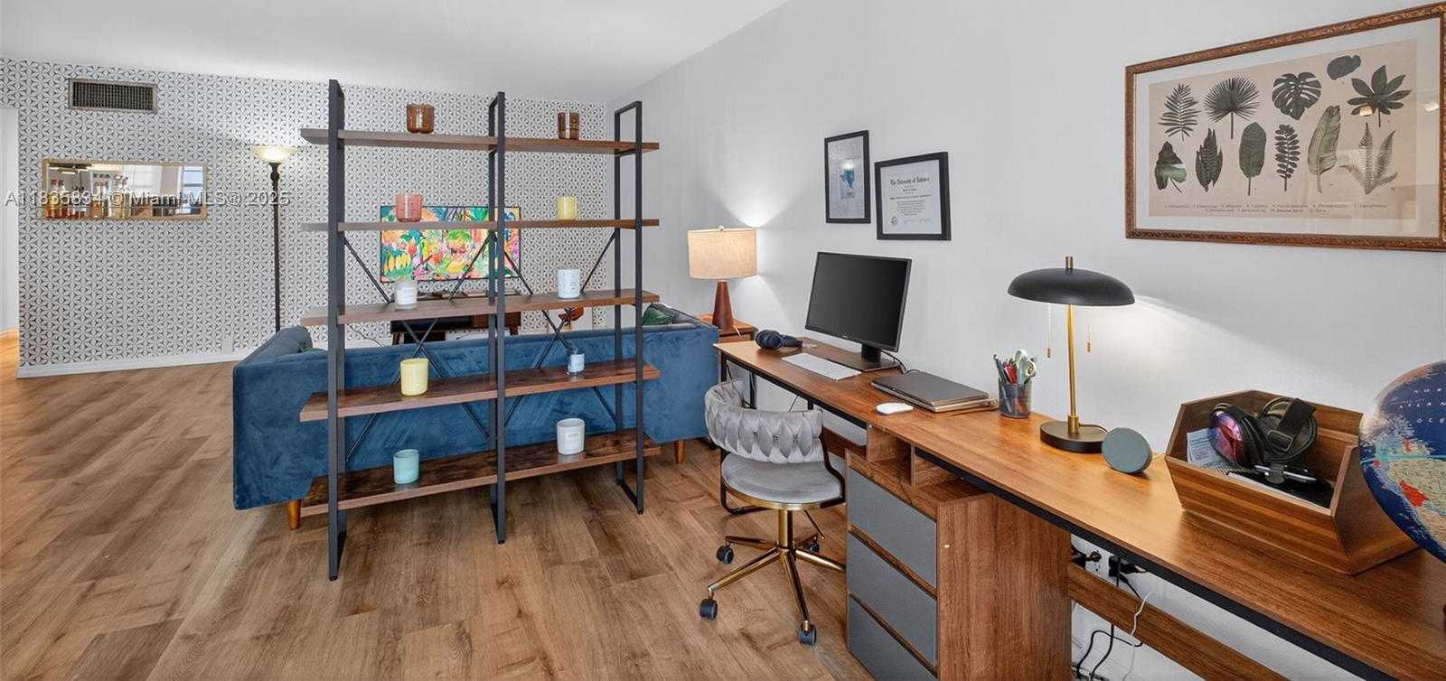 Small Image of 1340 LINCOLN RD #403, Miami Beach Number 11