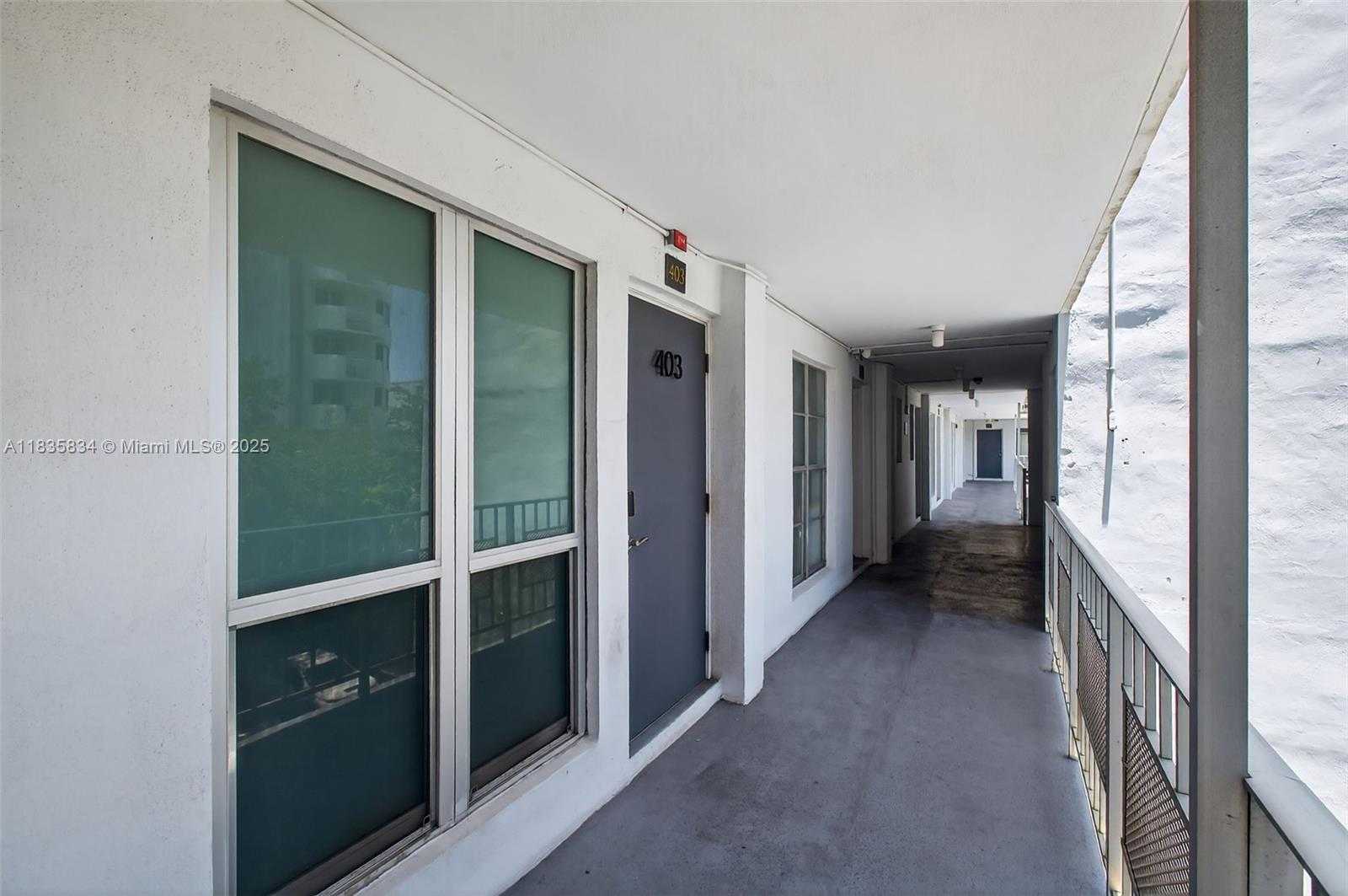 Small Image of 1340 LINCOLN RD #403, Miami Beach Number 33