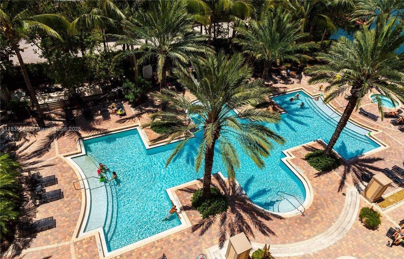 Small Image of 17125 NORTH BAY RD #3105, Sunny Isles Beach Number 12