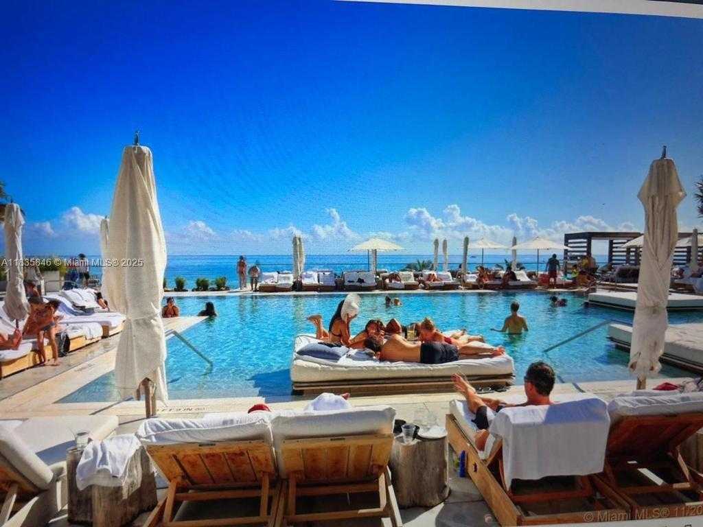 Small Image of 2301 COLLINS AVE #735, Miami Beach Number 7