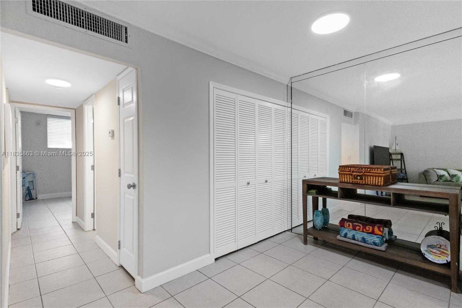 Small Image of 2400 NORTH EAST 10TH ST #104, Pompano Beach Number 13