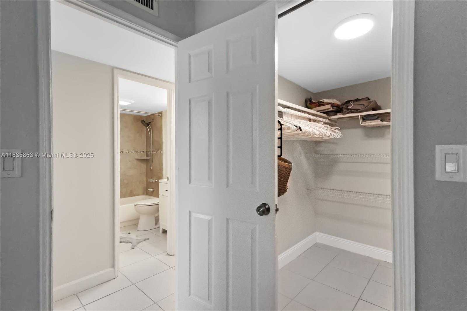 Small Image of 2400 NORTH EAST 10TH ST #104, Pompano Beach Number 16