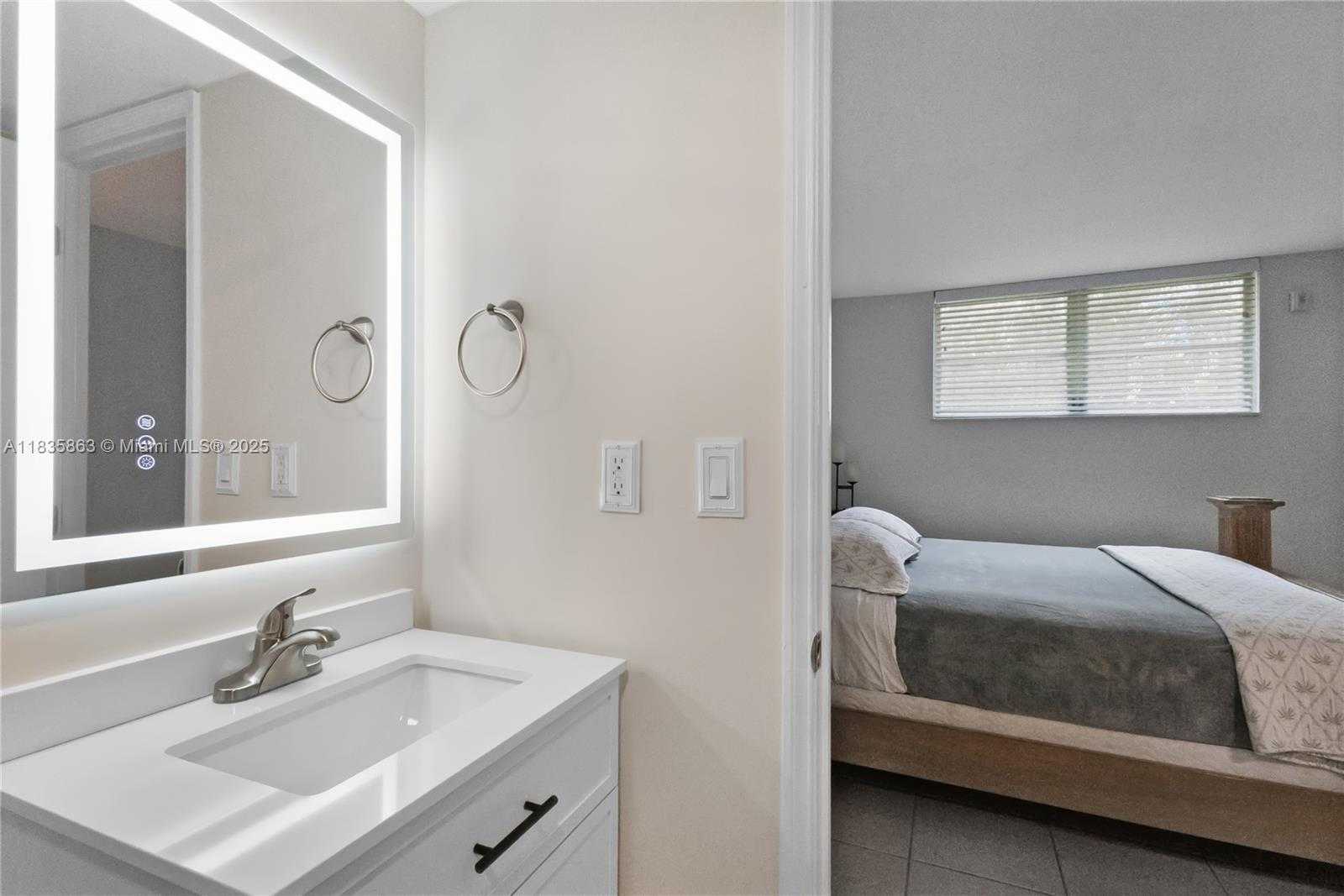 Small Image of 2400 NORTH EAST 10TH ST #104, Pompano Beach Number 18