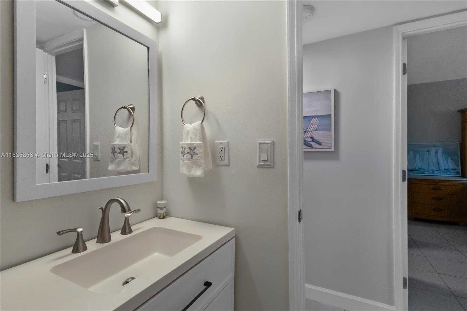 Small Image of 2400 NORTH EAST 10TH ST #104, Pompano Beach Number 21