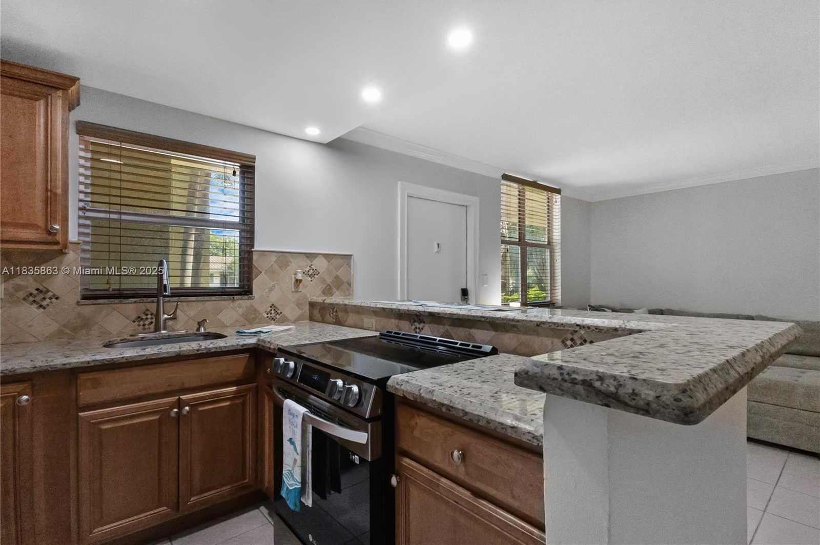 Small Image of 2400 NORTH EAST 10TH ST #104, Pompano Beach Number 7