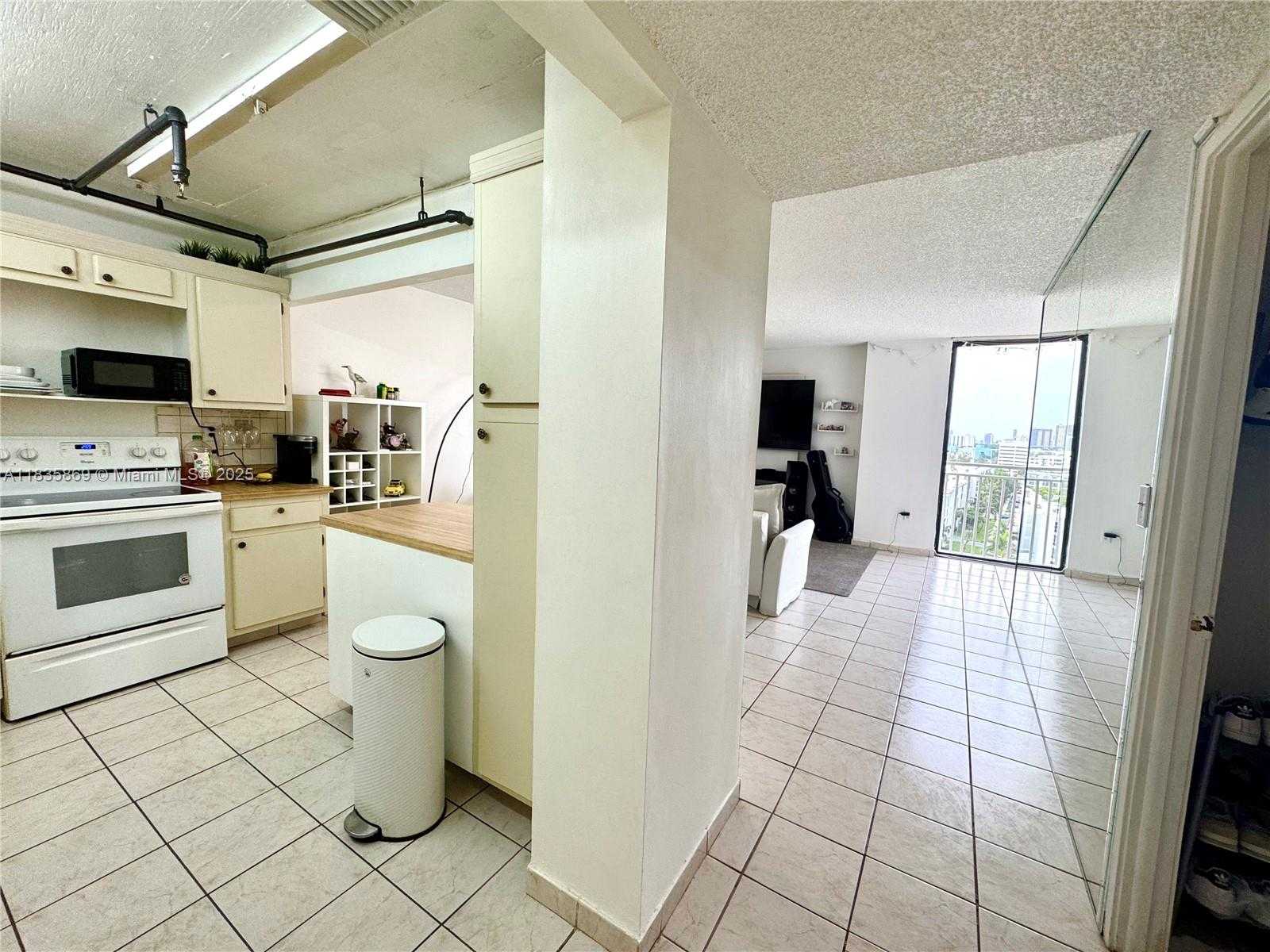 Small Image of 210 174TH ST #1215, Sunny Isles Beach Number 10