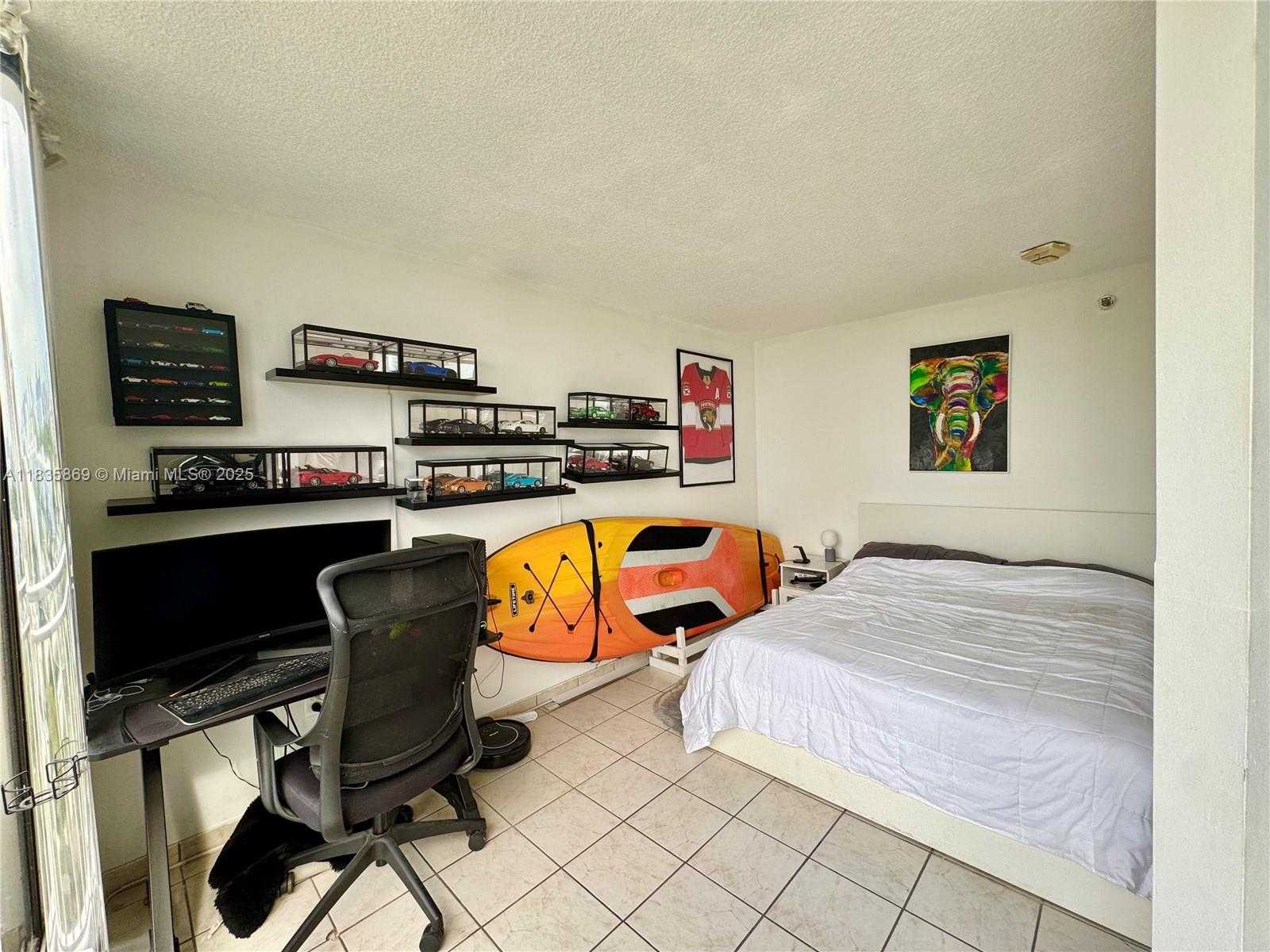 Small Image of 210 174TH ST #1215, Sunny Isles Beach Number 12
