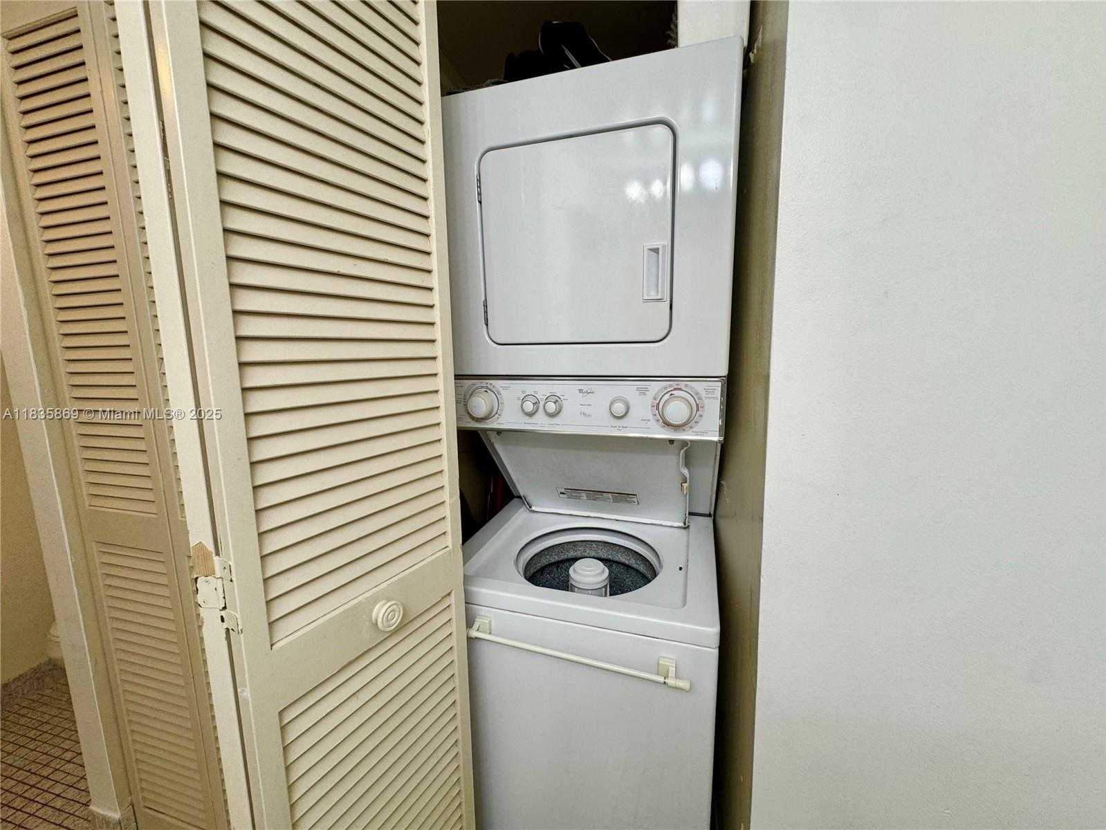 Small Image of 210 174TH ST #1215, Sunny Isles Beach Number 14