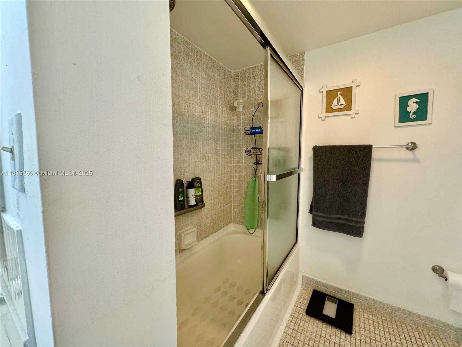 Small Image of 210 174TH ST #1215, Sunny Isles Beach Number 17