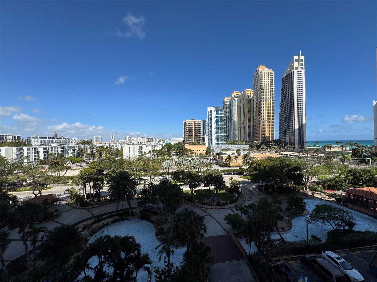 Small Image of 210 174TH ST #1215, Sunny Isles Beach Number 3