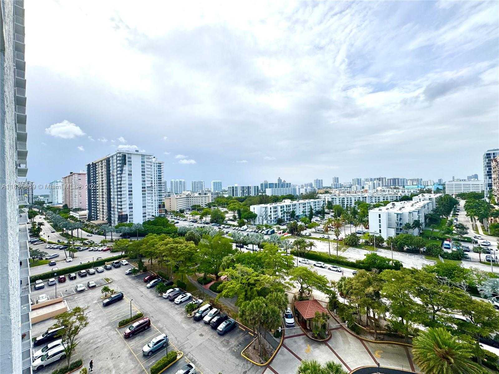 Small Image of 210 174TH ST #1215, Sunny Isles Beach Number 33