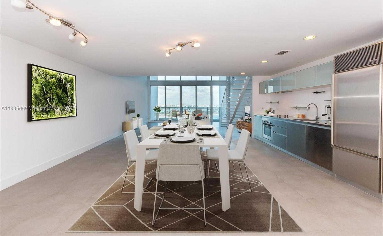 Small Image of 1040 BISCAYNE BLVD #2402, Miami Number 7