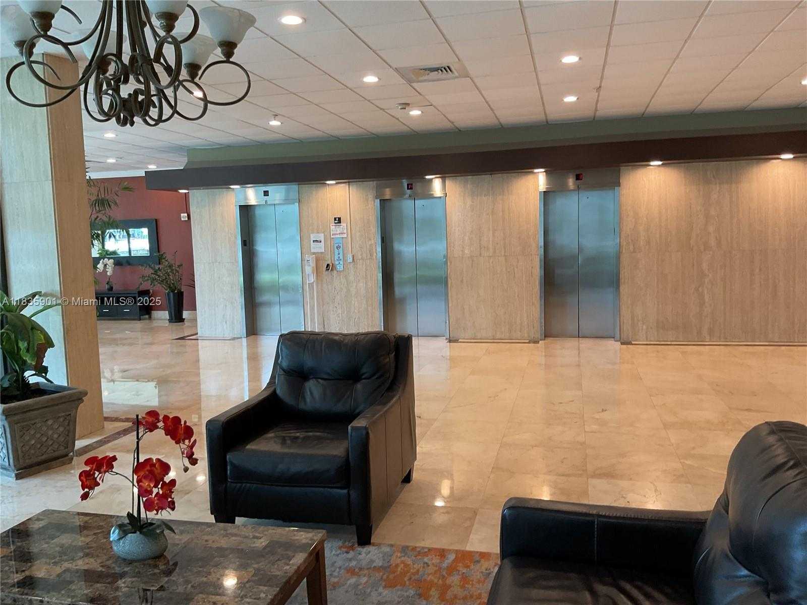 Small Image of 400 KINGS POINT DR #623, Sunny Isles Beach Number 11
