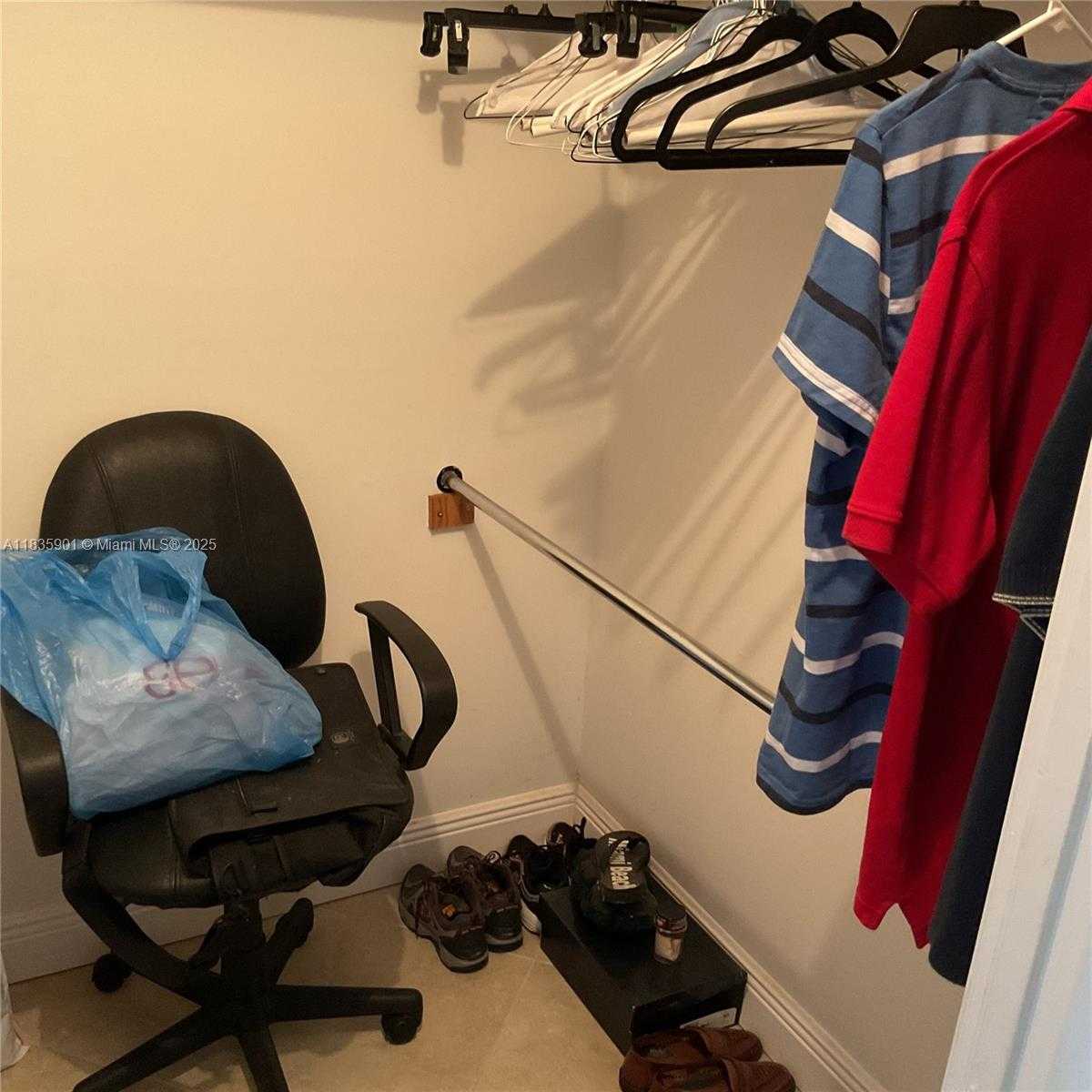 Small Image of 400 KINGS POINT DR #623, Sunny Isles Beach Number 26