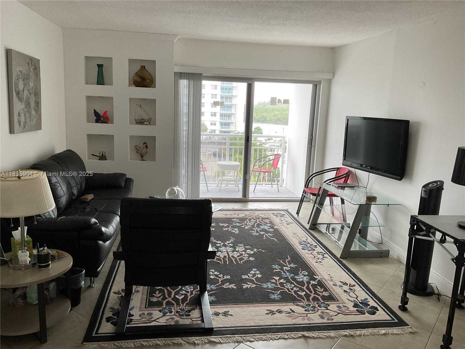 Small Image of 400 KINGS POINT DR #623, Sunny Isles Beach Number 34