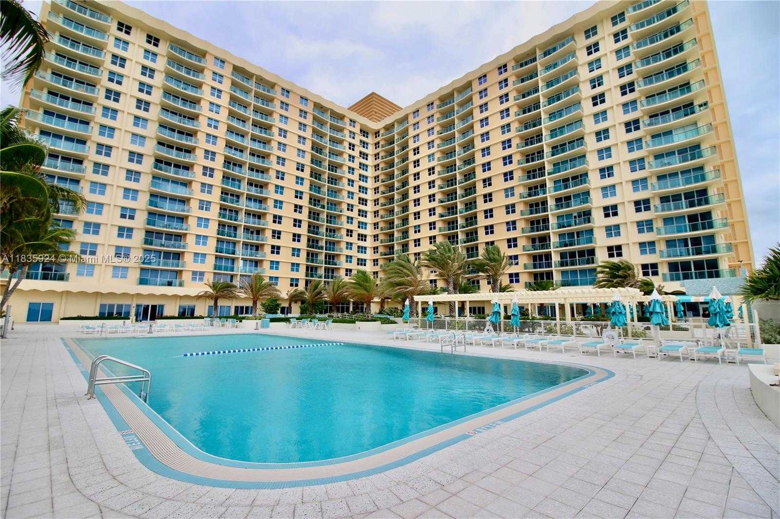 Small Image of 2501 SOUTH OCEAN DR #427, Hollywood Number 19
