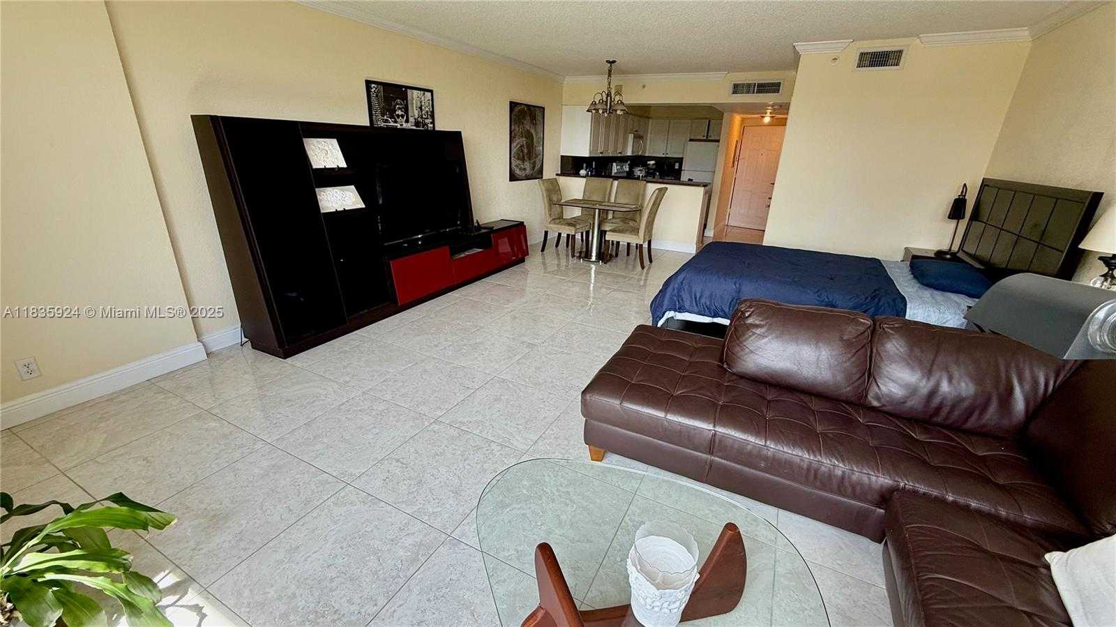 Small Image of 2501 SOUTH OCEAN DR #427, Hollywood Number 4