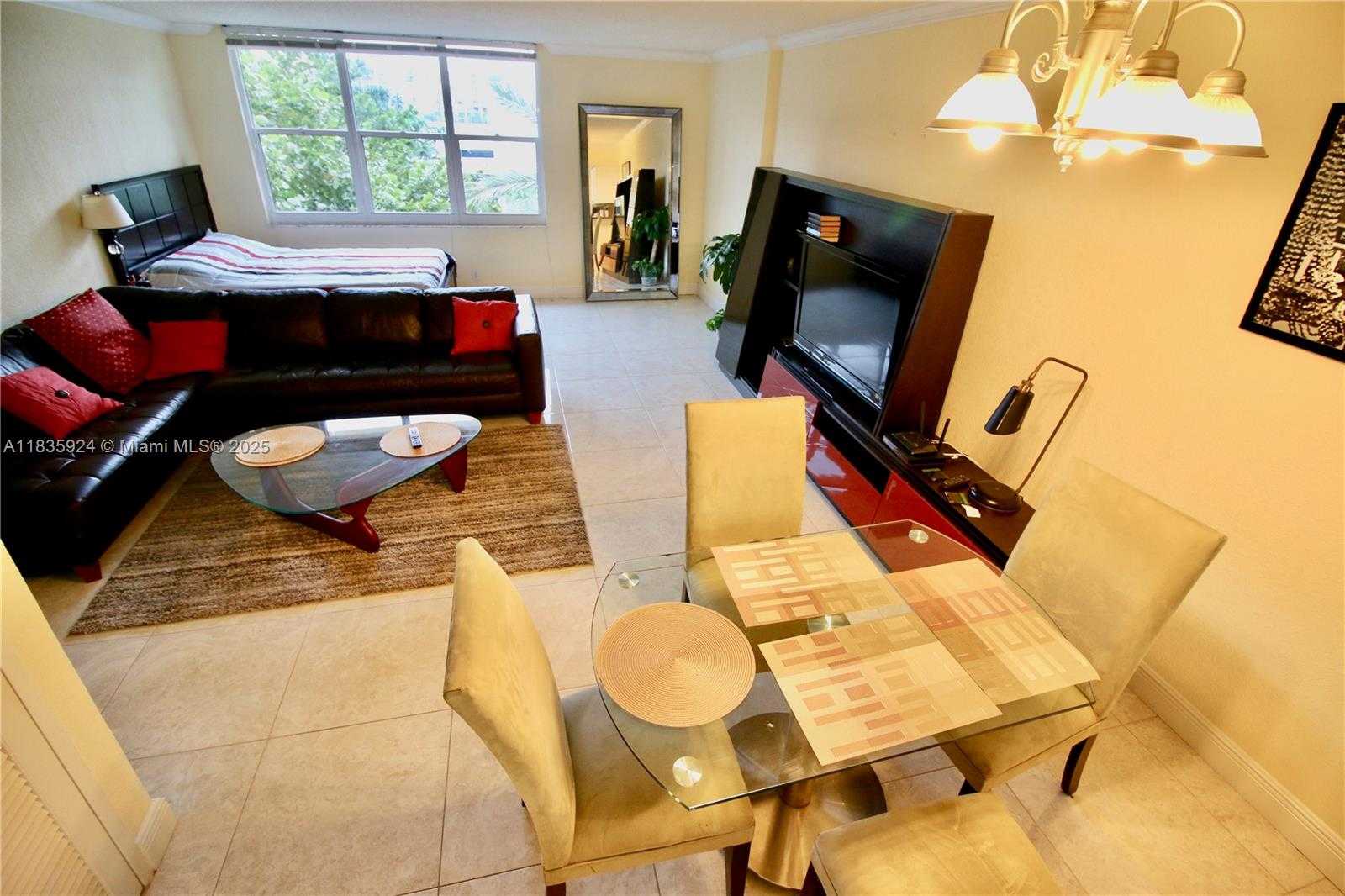 Small Image of 2501 SOUTH OCEAN DR #427, Hollywood Number 7