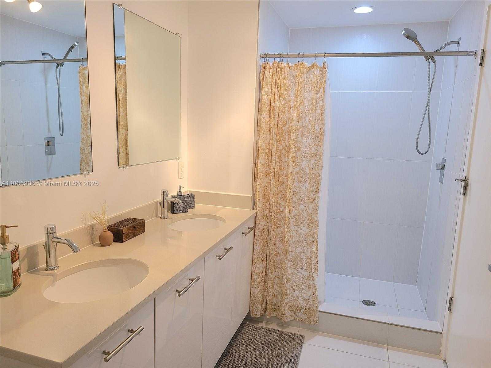 Small Image of 3250 NORTH EAST 1ST AVE #705, Miami Number 24