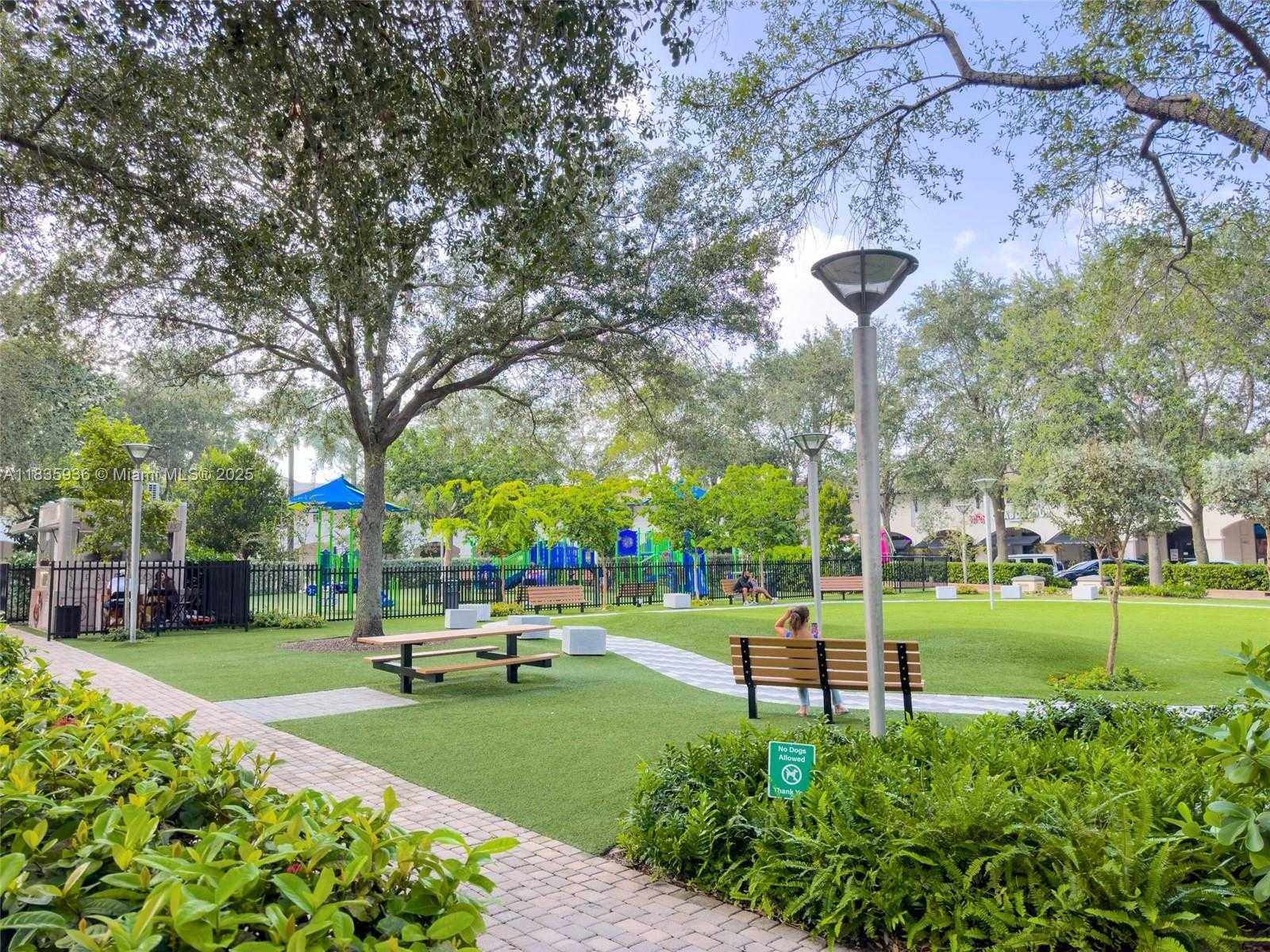Small Image of 3250 NORTH EAST 1ST AVE #705, Miami Number 49