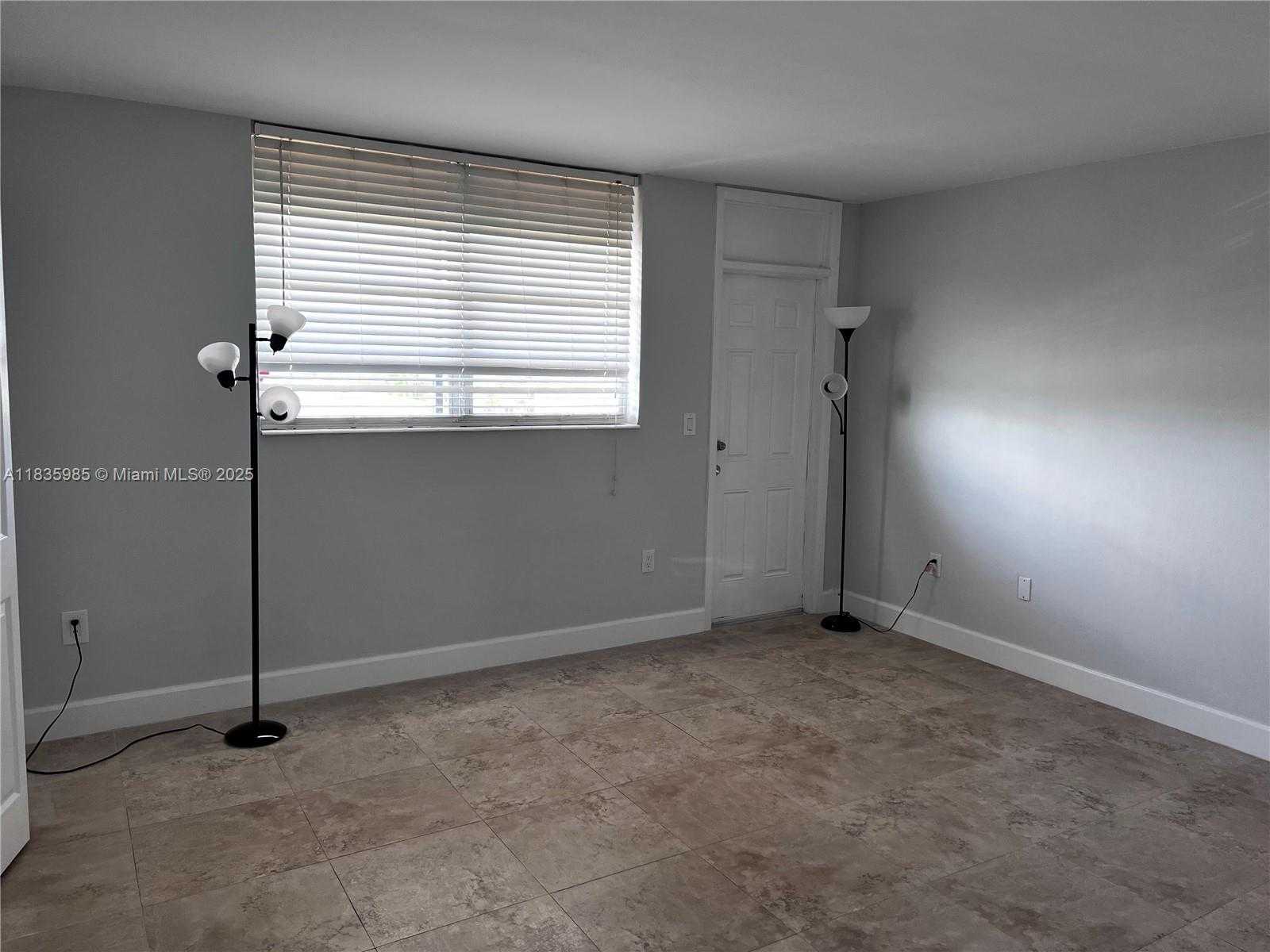 Small Image of 12590 NORTH EAST 16TH AVE #605, North Miami Number 6