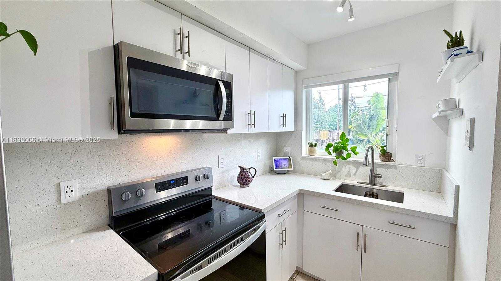 Small Image of 8449 NORTH WEST 4TH AVE #8449, Miami Number 12