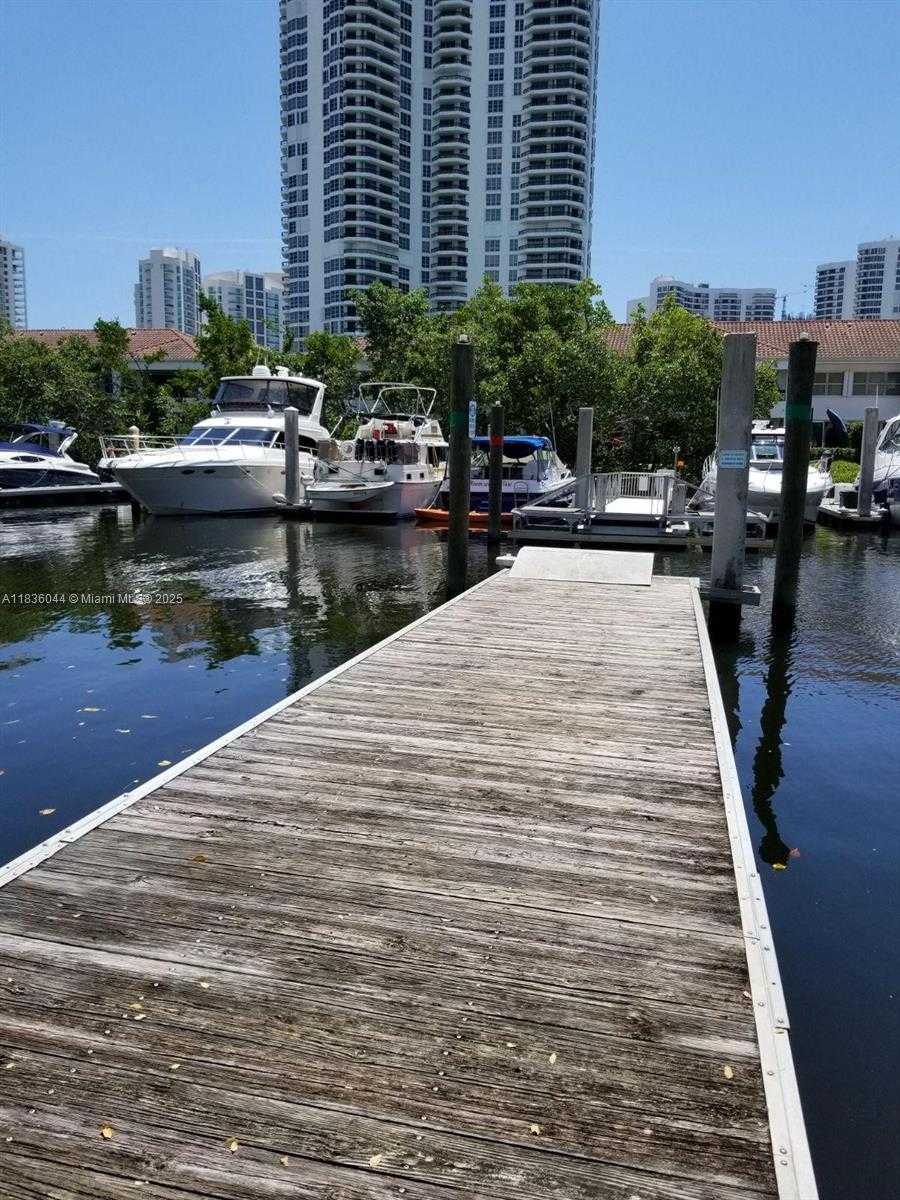 Small Image of 3400 NORTH EAST 192ND ST #1403, Aventura Number 26