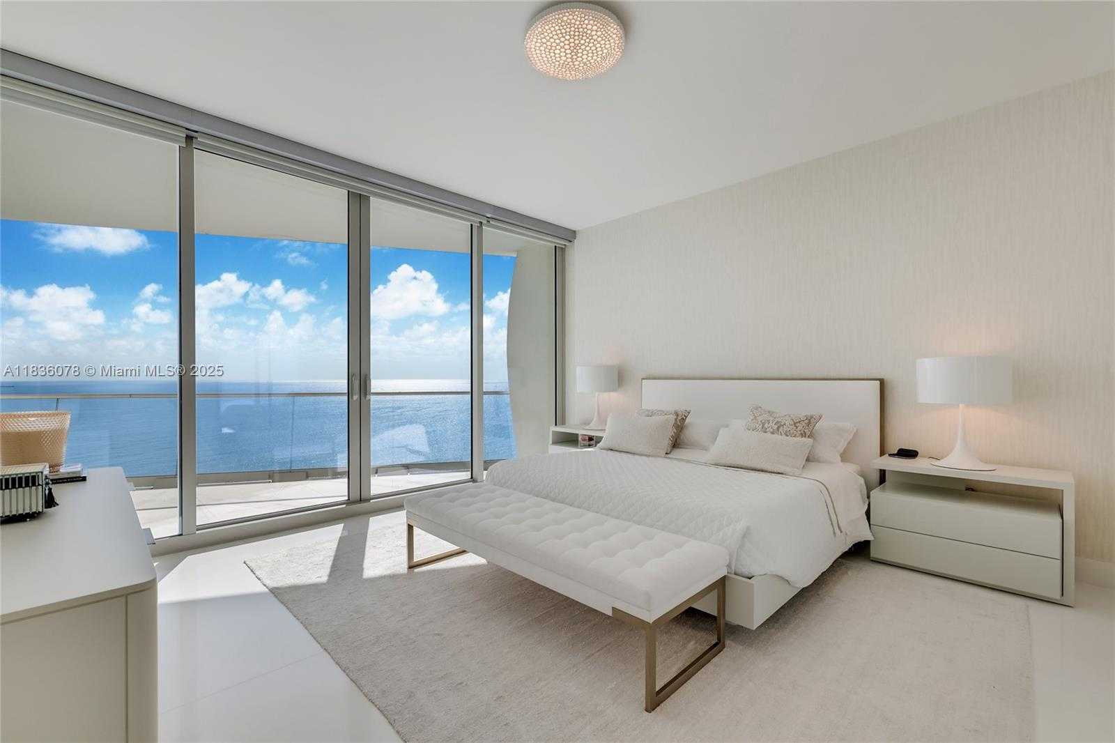 Small Image of 16901 COLLINS AVE #2702, Sunny Isles Beach Number 14