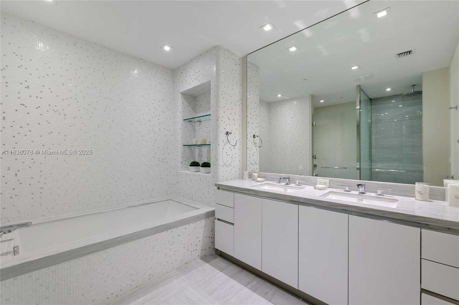 Small Image of 16901 COLLINS AVE #2702, Sunny Isles Beach Number 16