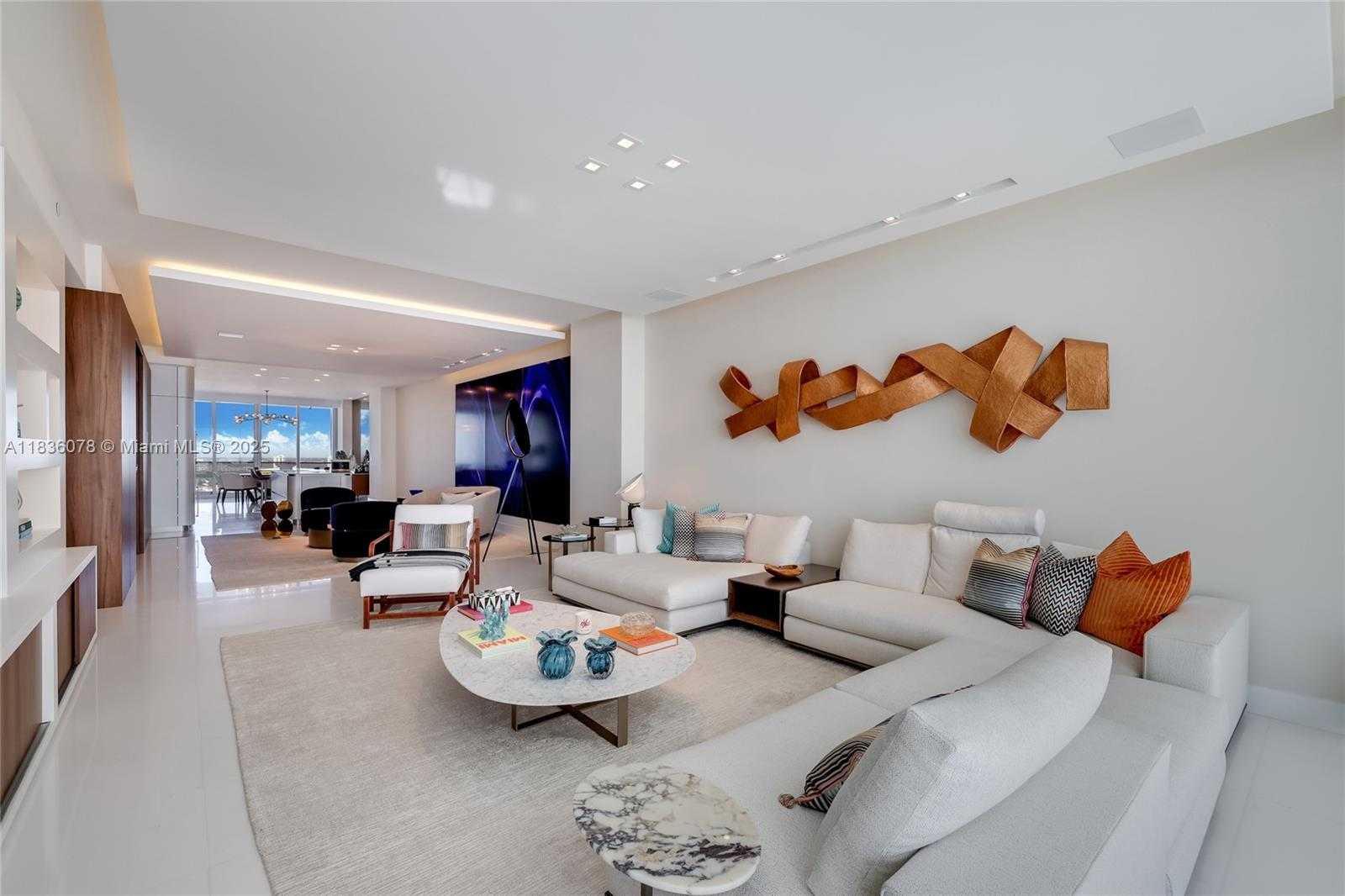 Small Image of 16901 COLLINS AVE #2702, Sunny Isles Beach Number 5