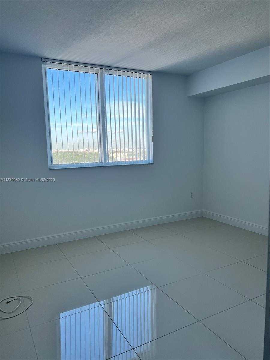 Small Image of 1861 NORTH WEST S RIVER DR #2301, Miami Number 8