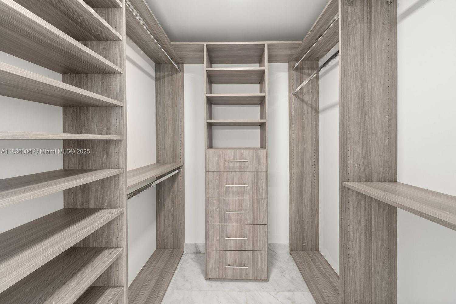 Small Image of 400 SUNNY ISLES BLVD #2008, Sunny Isles Beach Number 17
