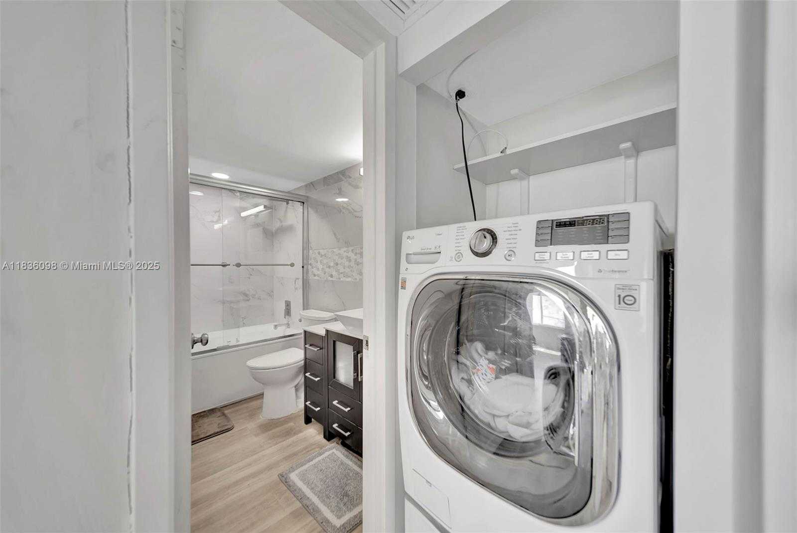 Small Image of 5005 COLLINS AVE #815, Miami Beach Number 12