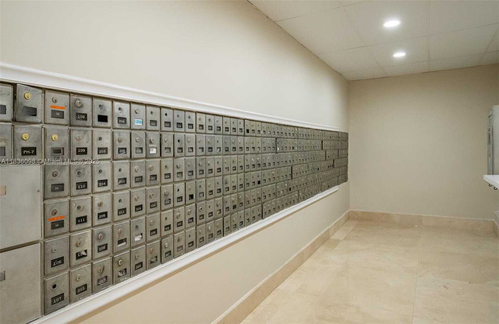 Small Image of 5005 COLLINS AVE #815, Miami Beach Number 34