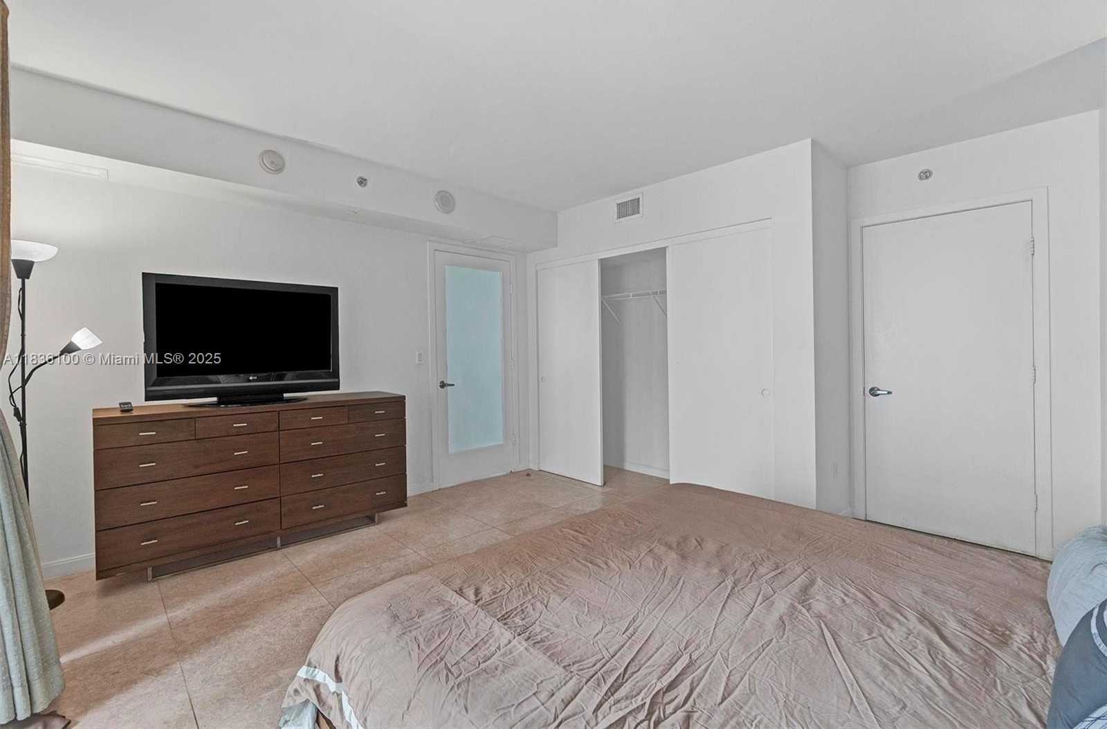 Small Image of 50 BISCAYNE BLVD #601, Miami Number 14