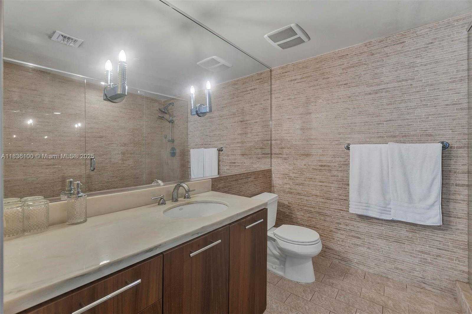 Small Image of 50 BISCAYNE BLVD #601, Miami Number 21