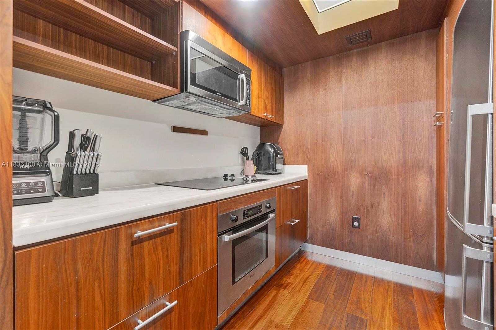 Small Image of 50 BISCAYNE BLVD #601, Miami Number 4