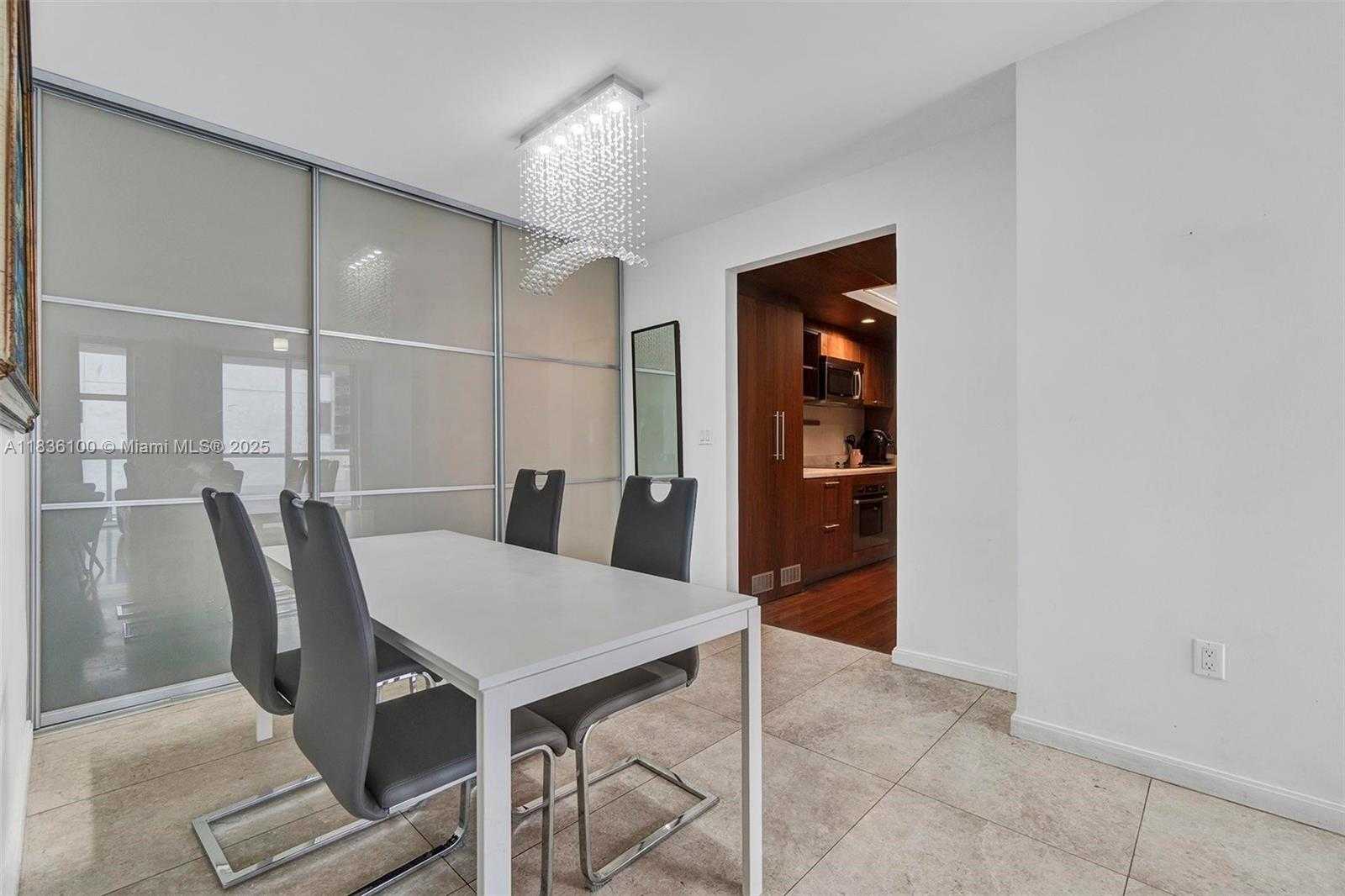 Small Image of 50 BISCAYNE BLVD #601, Miami Number 5