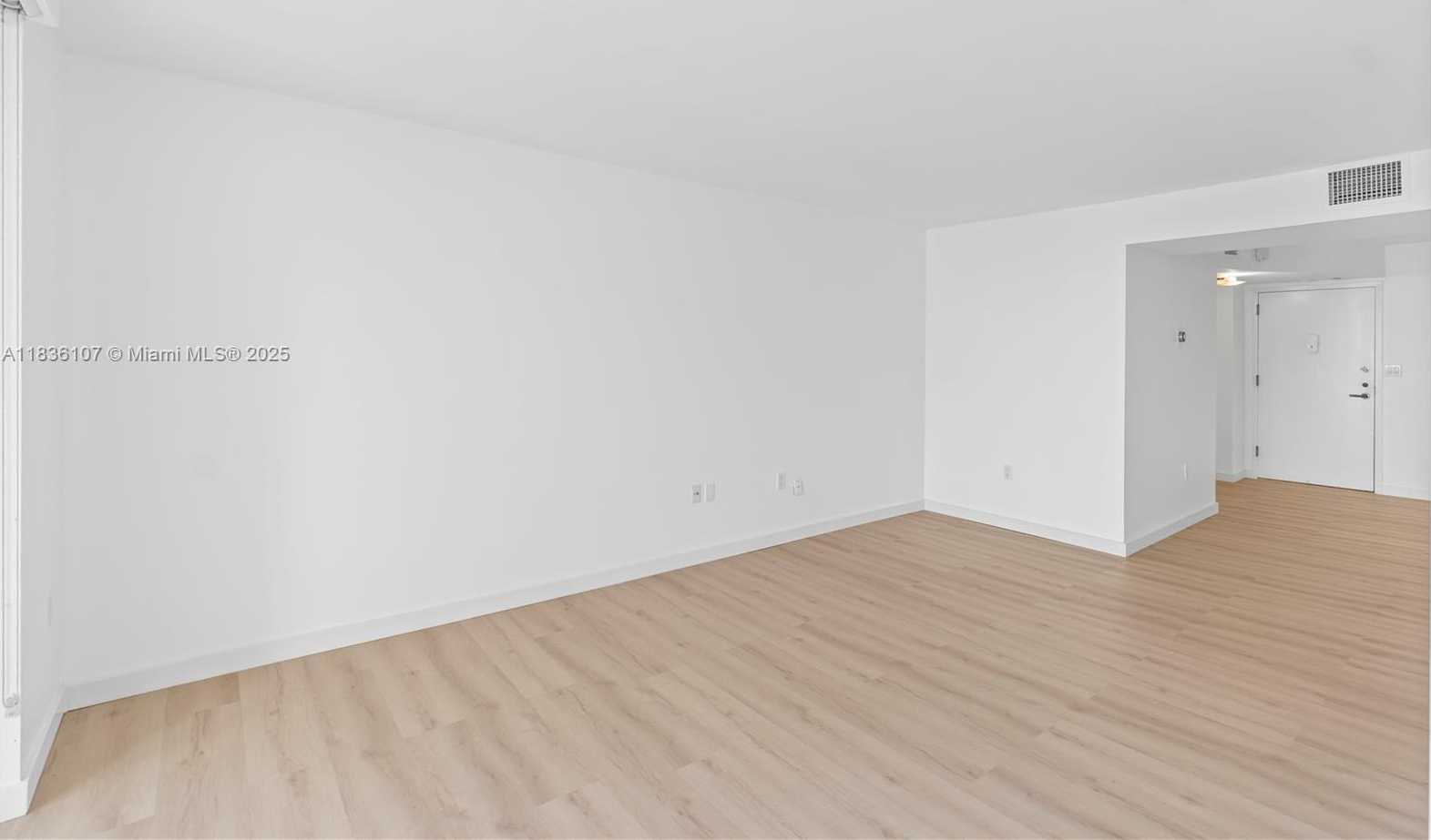 Small Image of 2333 BRICKELL AVE #1908, Miami Number 15