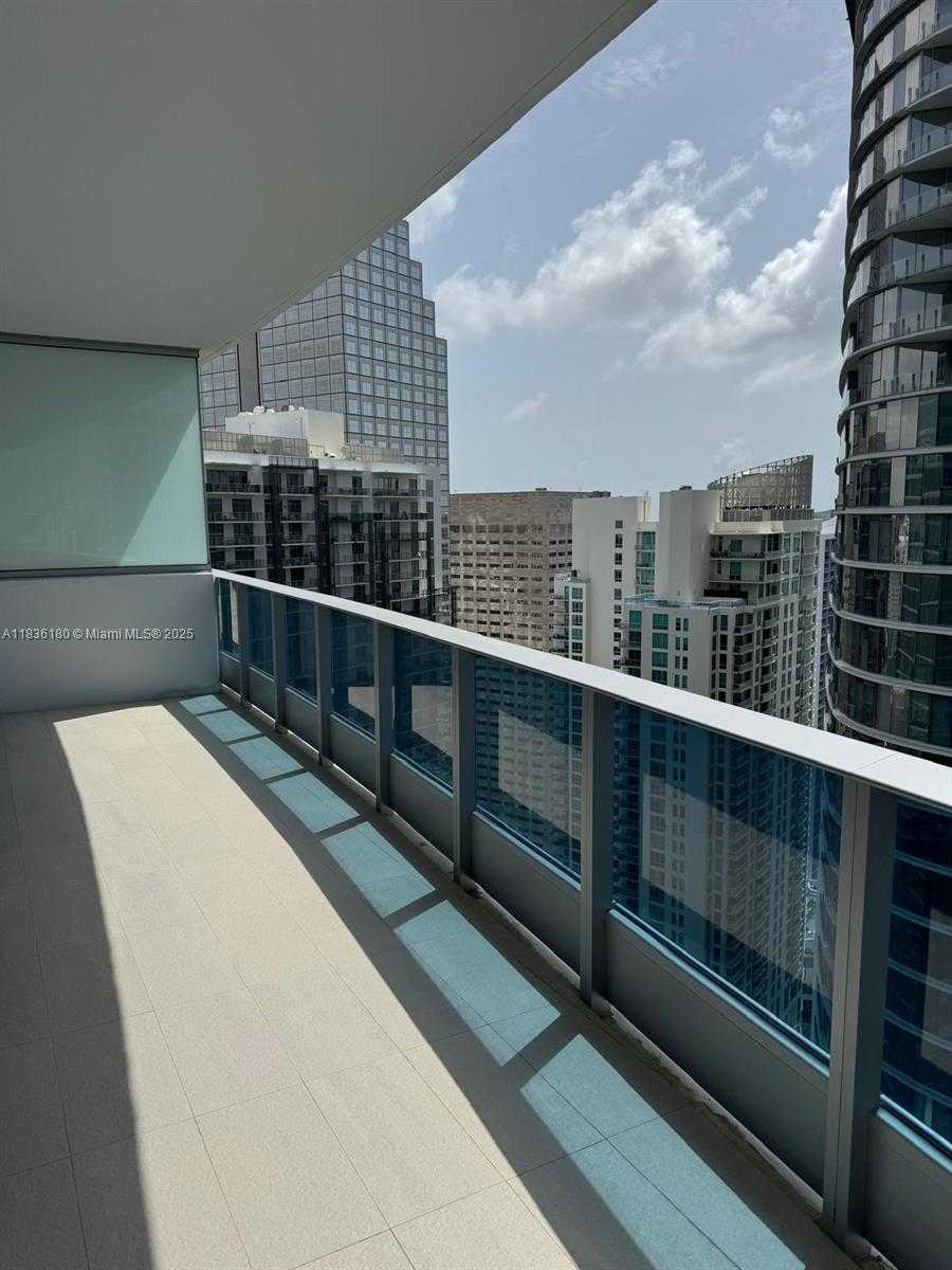 Small Image of 200 BISCAYNE BOULEVARD WAY #4603, Miami Number 7